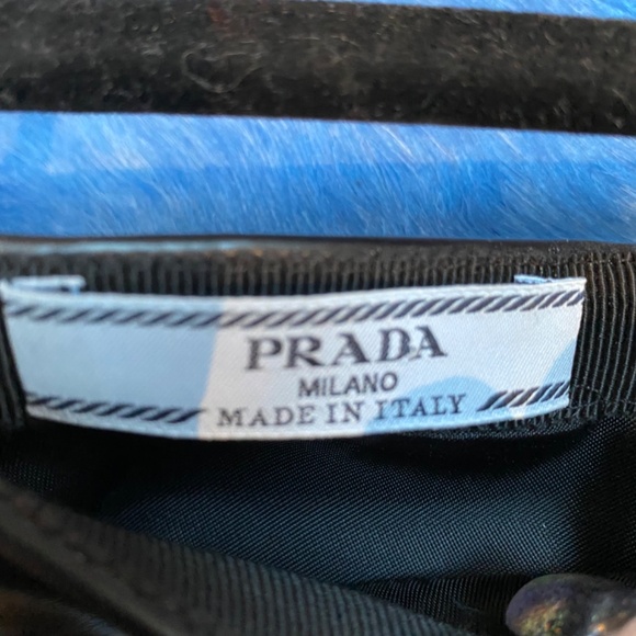 Knee length A-line Prada skirt made of black vinyll/latex size 44 - Picture 2 of 4